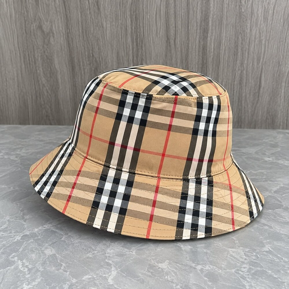 Burberry Vintage Check Bucket Hat - Picture 4 of 6